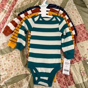 Caters multicolor long sleeve body suits 4pk